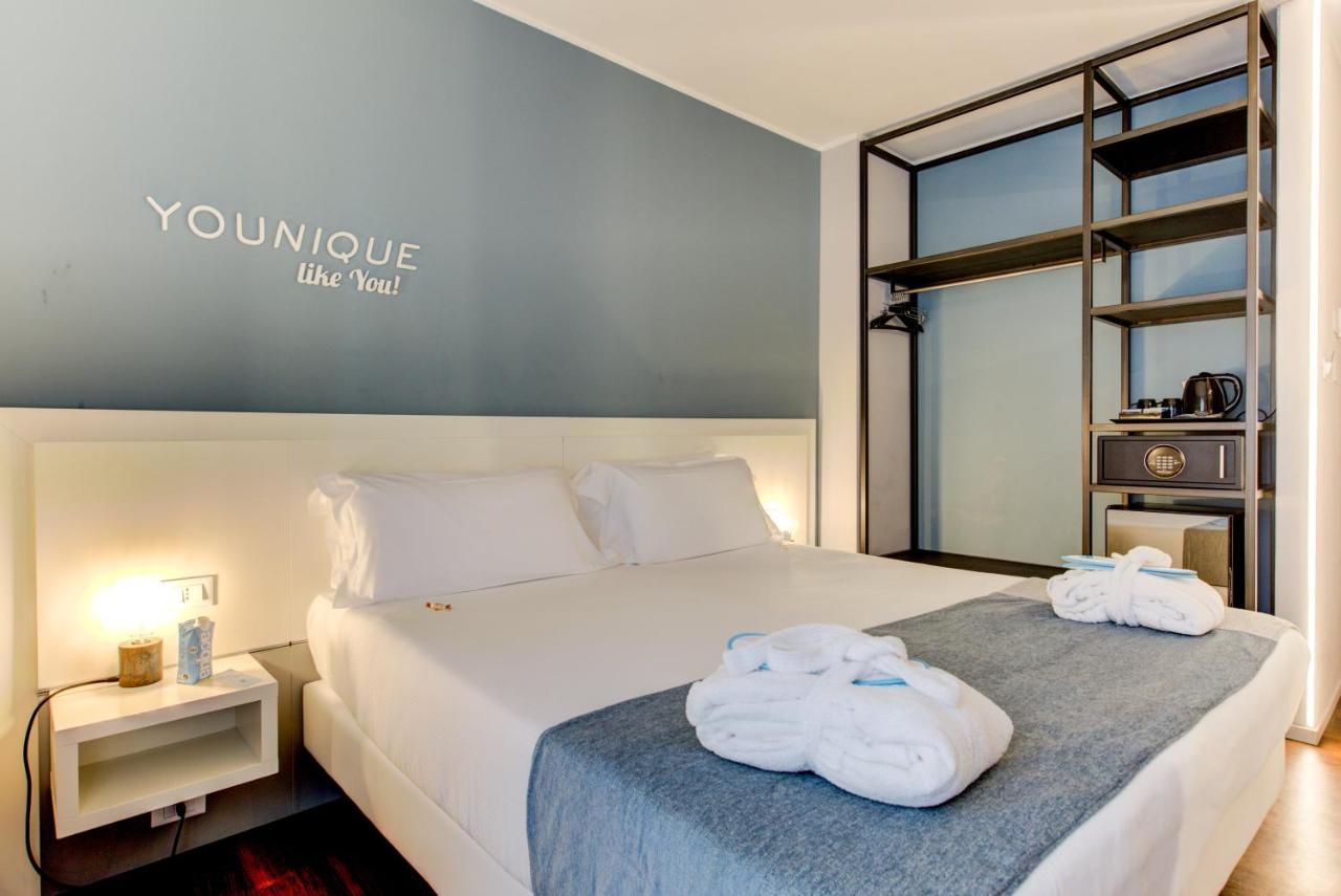 Deluxe Double or Twin Room,1269698455:JPEG